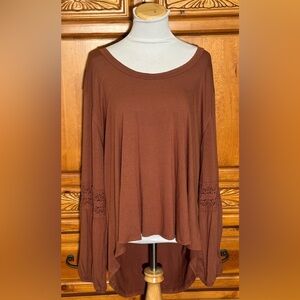 Chic Long Sleeve Top in Rich Brown